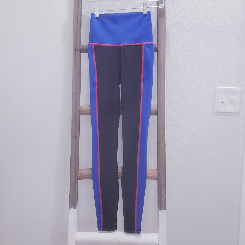 Under Armour Project Rock Ultra High Rise Legging Size XS NWT - Picture 3 of 9